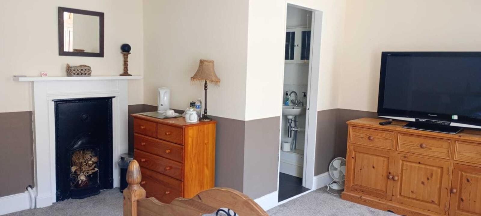 King'S Arms Hotel Lostwithiel Ngoại thất bức ảnh
